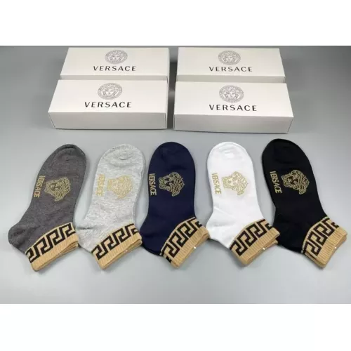 Cheap Versace Socks For Men #1300602 Replica Wholesale [$25.00 USD] [ITEM#1300602] on Replica Versace Socks