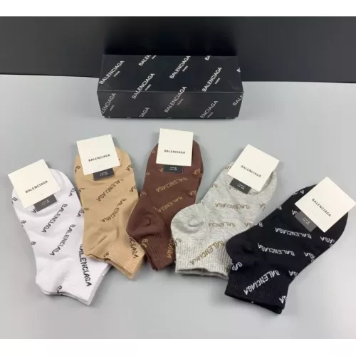 Cheap Balenciaga Socks For Women #1300606 Replica Wholesale [$25.00 USD] [ITEM#1300606] on Replica Balenciaga Socks