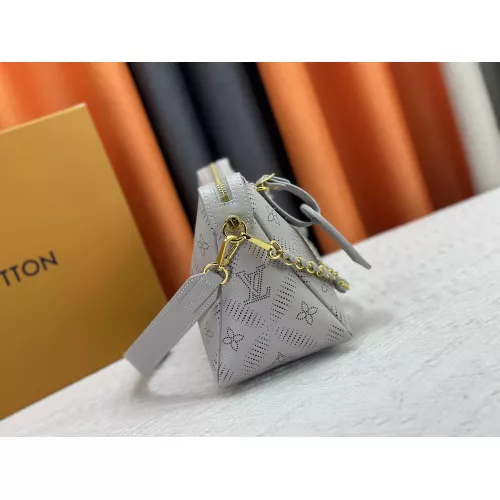 Cheap Louis Vuitton AAA Quality Messenger Bags For Women #1300894 Replica Wholesale [$88.00 USD] [ITEM#1300894] on Replica Louis Vuitton AAA Quality Messenger Bags