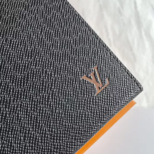 Cheap Louis Vuitton AAA Quality Wallets #1301300 Replica Wholesale [$92.00 USD] [ITEM#1301300] on Replica Louis Vuitton AAA+ Quality Wallets