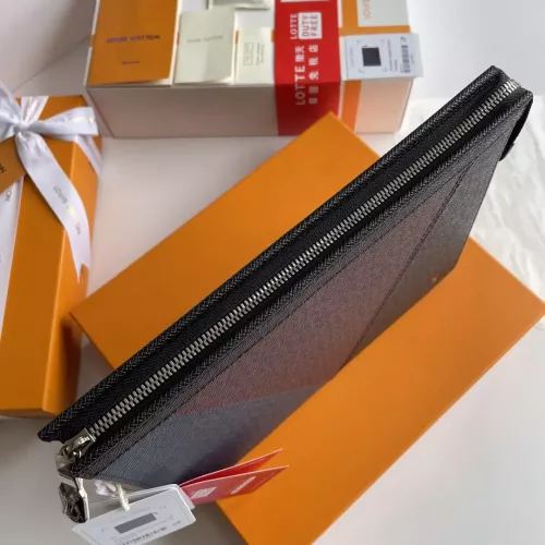 Cheap Louis Vuitton AAA Quality Wallets #1301300 Replica Wholesale [$92.00 USD] [ITEM#1301300] on Replica Louis Vuitton AAA+ Quality Wallets