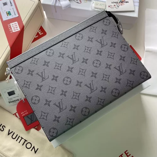 Louis Vuitton AAA Quality Wallets #1301307