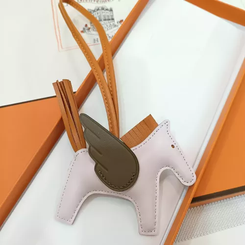 Cheap Hermes Key Holder And Bag Buckle #1301391 Replica Wholesale [$42.00 USD] [ITEM#1301391] on Replica Hermes Key Holder And Bag Buckle