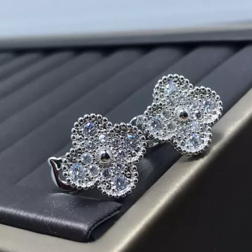 Van Cleef & Arpels Earrings For Women #1301570