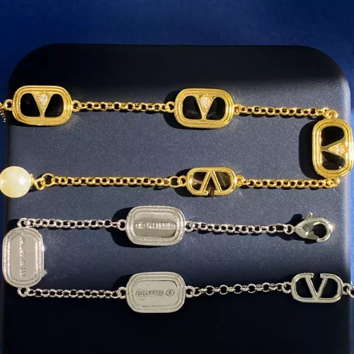 Cheap Valentino Bracelets #1301595 Replica Wholesale [$29.00 USD] [ITEM#1301595] on Replica Valentino Bracelets