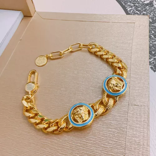 Cheap Versace Bracelets #1302156 Replica Wholesale [$56.00 USD] [ITEM#1302156] on Replica Versace Bracelets