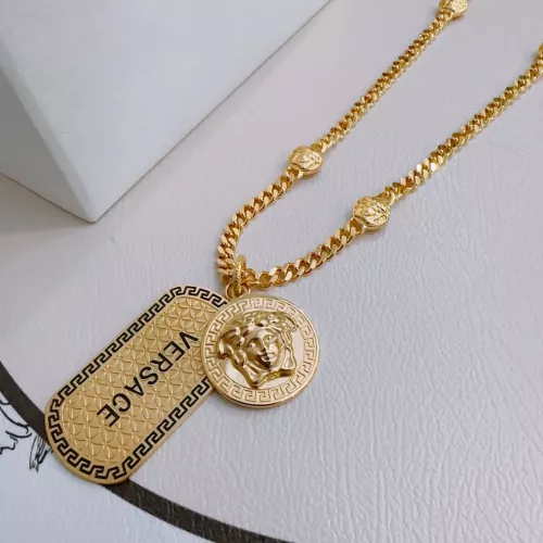 Cheap Versace Necklaces #1302158 Replica Wholesale [$56.00 USD] [ITEM#1302158] on Replica Versace Necklaces