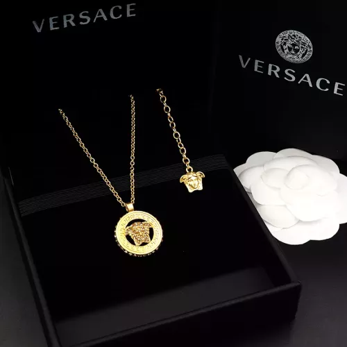 Cheap Versace Necklaces #1302451 Replica Wholesale [$25.00 USD] [ITEM#1302451] on Replica Versace Necklaces