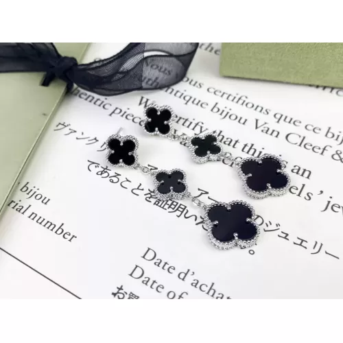 Van Cleef & Arpels Earrings For Women #1302524