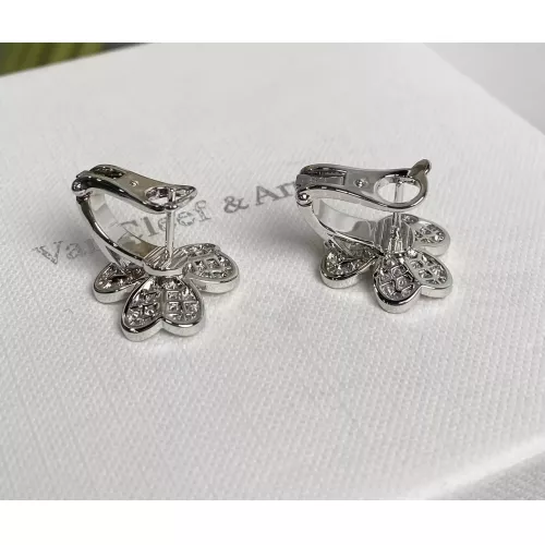 Cheap Van Cleef &amp; Arpels Earrings For Women #1302527 Replica Wholesale [$52.00 USD] [ITEM#1302527] on Replica Van Cleef &amp; Arpels Earrings