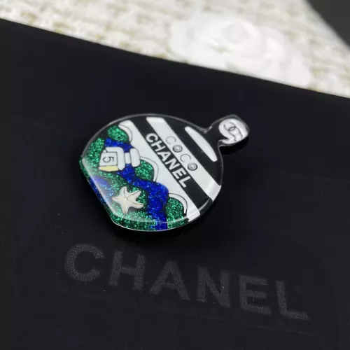 Cheap Chanel Brooches For Women #1302603 Replica Wholesale [$36.00 USD] [ITEM#1302603] on Replica Chanel Brooches