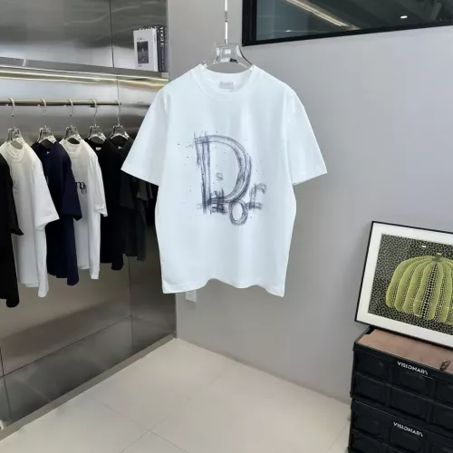 Christian Dior T-Shirts Short Sleeved For Unisex #1302609