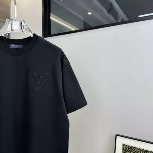 Cheap Louis Vuitton LV T-Shirts Short Sleeved For Unisex #1302679 Replica Wholesale [$41.00 USD] [ITEM#1302679] on Replica Louis Vuitton LV T-Shirts