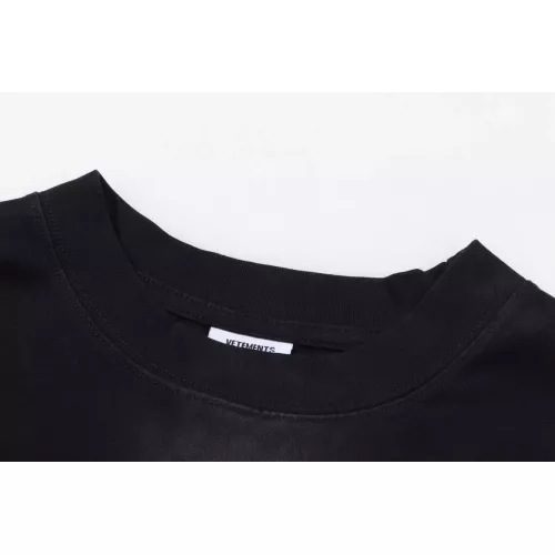 Cheap VETEMENTS T-Shirts Short Sleeved For Unisex #1302804 Replica Wholesale [$38.00 USD] [ITEM#1302804] on Replica VETEMENTS T-Shirts