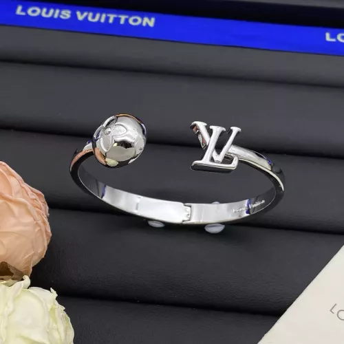 Louis Vuitton LV Bracelets #1302827