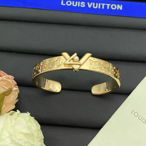 Louis Vuitton LV Bracelets #1302837