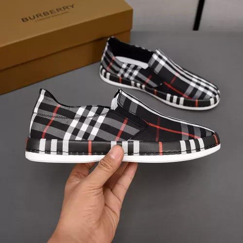 Cheap Burberry Casual Shoes For Men #1303164 Replica Wholesale [$76.00 USD] [ITEM#1303164] on Replica Burberry Casual Shoes