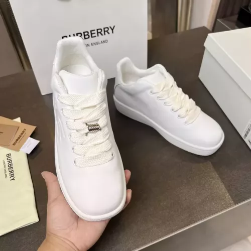 Cheap Burberry Casual Shoes For Men #1303360 Replica Wholesale [$112.00 USD] [ITEM#1303360] on Replica Burberry Casual Shoes