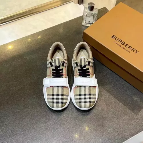 Cheap Burberry Casual Shoes For Men #1303411 Replica Wholesale [$118.00 USD] [ITEM#1303411] on Replica Burberry Casual Shoes