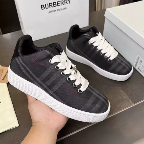 Burberry Casual Shoes For Men #1303510