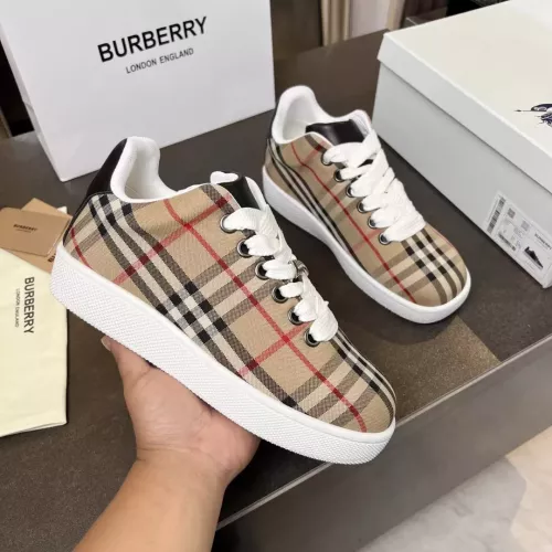 Burberry Casual Shoes For Men #1303513