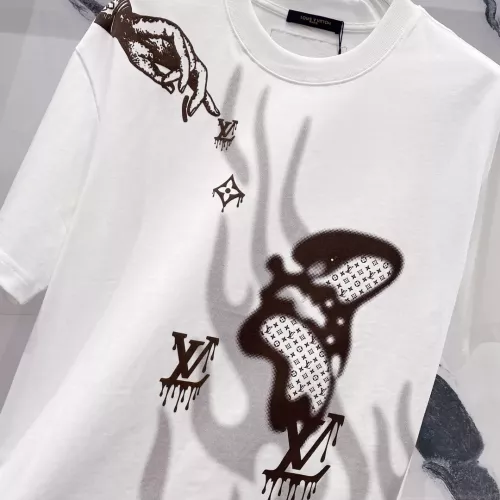 Cheap Louis Vuitton LV T-Shirts Short Sleeved For Unisex #1303536 Replica Wholesale [$45.00 USD] [ITEM#1303536] on Replica Louis Vuitton LV T-Shirts