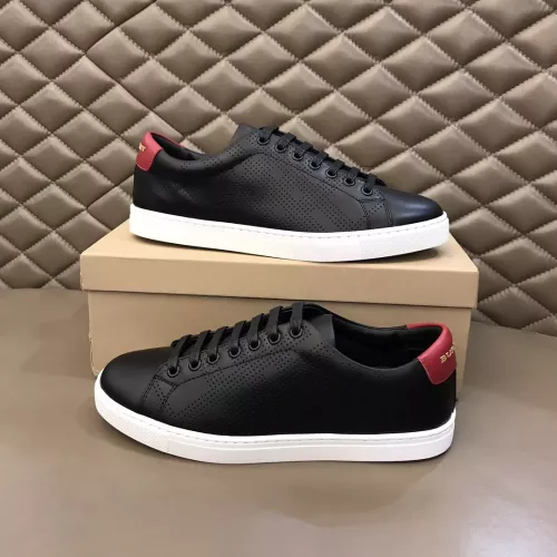 Burberry Casual Shoes For Men #1303554