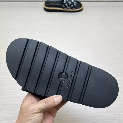 Cheap Louis Vuitton Slippers For Men #1303729 Replica Wholesale [$68.00 USD] [ITEM#1303729] on Replica Louis Vuitton Slippers