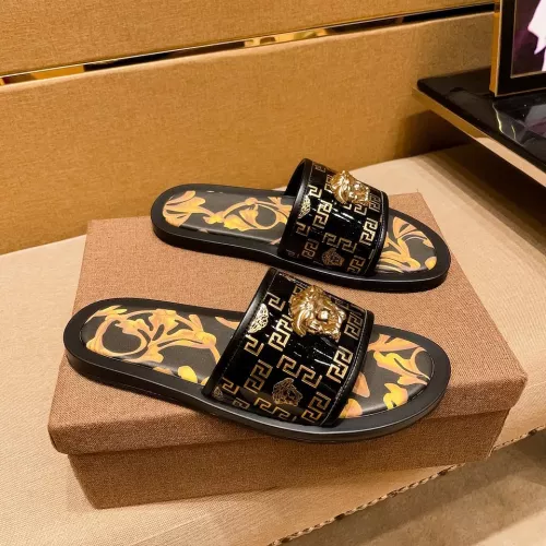 Cheap Versace Slippers For Men #1303827 Replica Wholesale [$52.00 USD] [ITEM#1303827] on Replica Versace Slippers