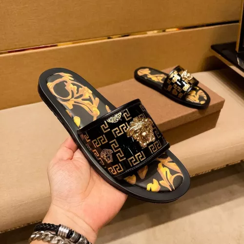 Cheap Versace Slippers For Men #1303827 Replica Wholesale [$52.00 USD] [ITEM#1303827] on Replica Versace Slippers