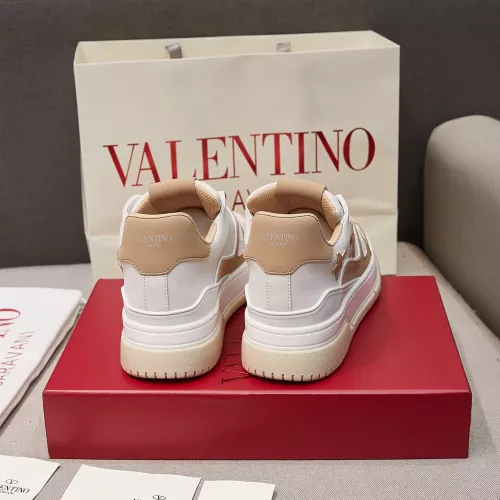 Cheap Valentino Casual Shoes For Women #1304284 Replica Wholesale [$118.00 USD] [ITEM#1304284] on Replica Valentino Casual Shoes