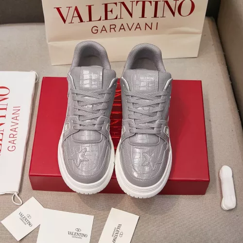 Cheap Valentino Casual Shoes For Women #1304323 Replica Wholesale [$118.00 USD] [ITEM#1304323] on Replica Valentino Casual Shoes