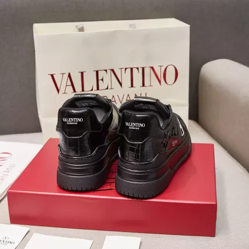 Cheap Valentino Casual Shoes For Men #1304326 Replica Wholesale [$118.00 USD] [ITEM#1304326] on Replica Valentino Casual Shoes