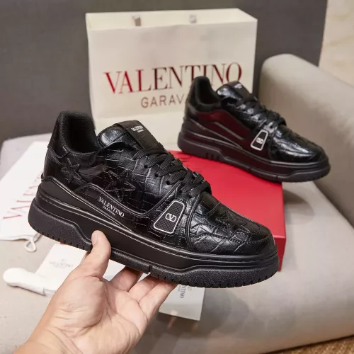 Cheap Valentino Casual Shoes For Women #1304327 Replica Wholesale [$118.00 USD] [ITEM#1304327] on Replica Valentino Casual Shoes