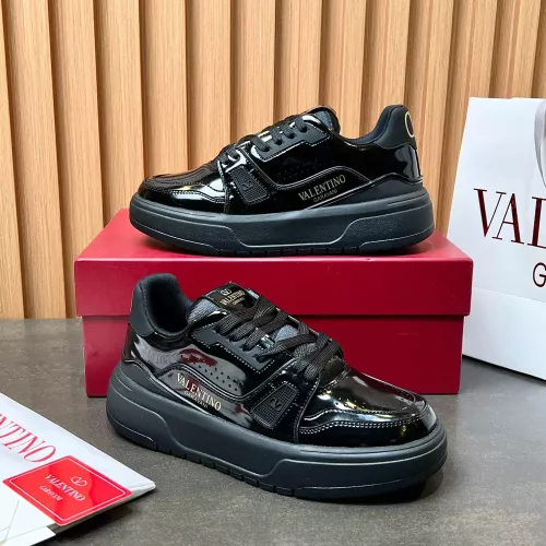 Cheap Valentino Casual Shoes For Men #1304394 Replica Wholesale [$115.00 USD] [ITEM#1304394] on Replica Valentino Casual Shoes