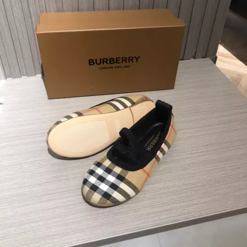 Cheap Burberry Kids' Shoes #1304734 Replica Wholesale [$68.00 USD] [ITEM#1304734] on Replica Burberry Kids' Shoes