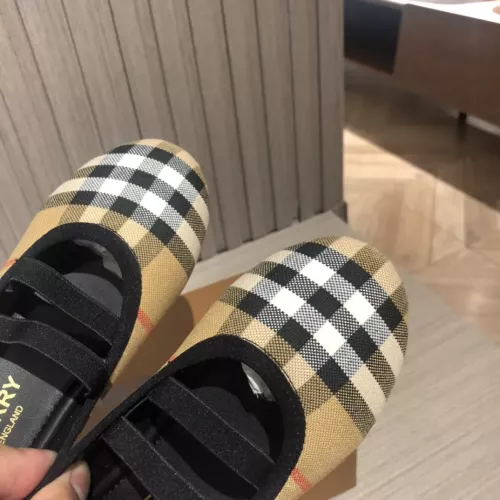 Cheap Burberry Kids' Shoes #1304734 Replica Wholesale [$68.00 USD] [ITEM#1304734] on Replica Burberry Kids' Shoes