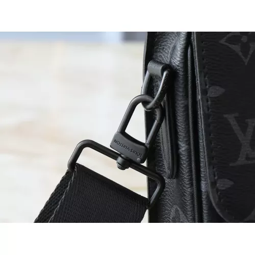 Cheap Louis Vuitton AAA Man Messenger Bags #1305029 Replica Wholesale [$68.00 USD] [ITEM#1305029] on Replica Louis Vuitton AAA Man Messenger Bags