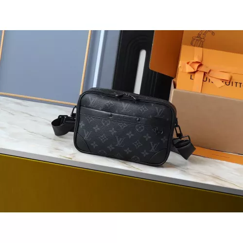 Louis Vuitton Messenger Bags For Unisex #1305593