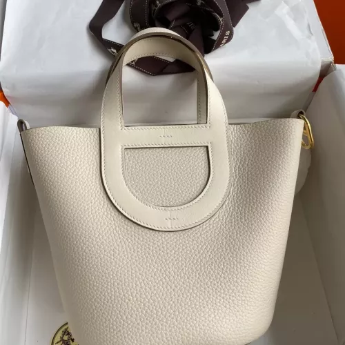 Hermes AAA Quality Handbags In Gold For Women #1306543