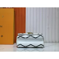 Cheap Louis Vuitton AAA Quality Messenger Bags For Women #1298548 Replica Wholesale [$72.00 USD] [ITEM#1298548] on Replica Louis Vuitton AAA Quality Messenger Bags