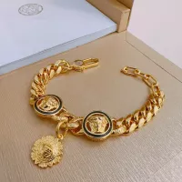 Cheap Versace Bracelets #1302165 Replica Wholesale [$60.00 USD] [ITEM#1302165] on Replica Versace Bracelets