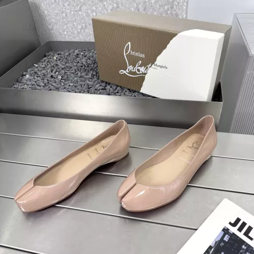 Cheap Christian Louboutin Flat Shoes For Women #1320239 Replica Wholesale [$102.00 USD] [ITEM#1320239] on Replica Christian Louboutin Flat Shoes