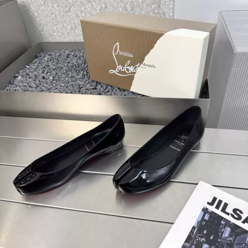 Cheap Christian Louboutin Flat Shoes For Women #1320241 Replica Wholesale [$102.00 USD] [ITEM#1320241] on Replica Christian Louboutin Flat Shoes