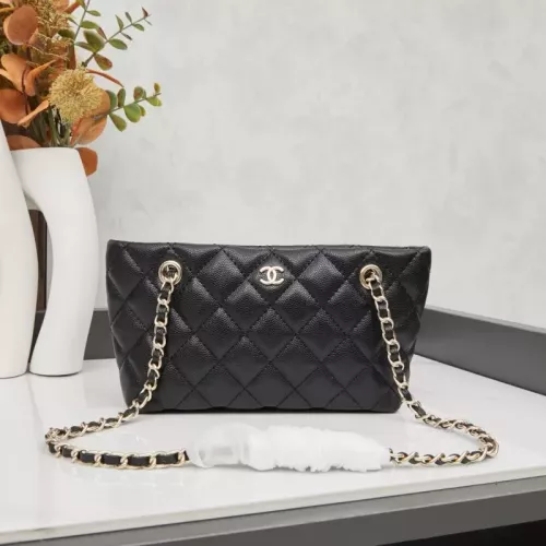Chanel AAA Quality Shoulder Bags For Women #1320765