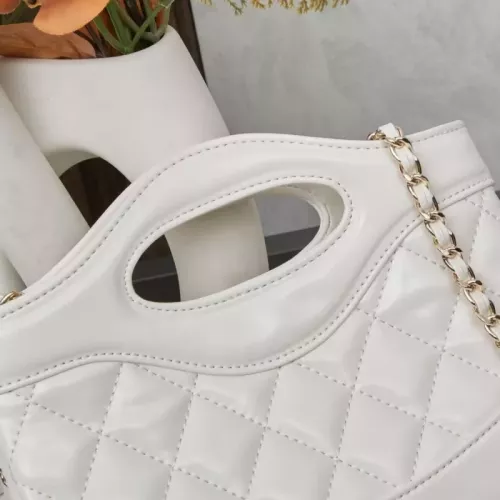 Cheap Chanel AAA Quality Messenger Bags For Women #1320772 Replica Wholesale [$80.00 USD] [ITEM#1320772] on Replica Chanel AAA Quality Messenger Bags