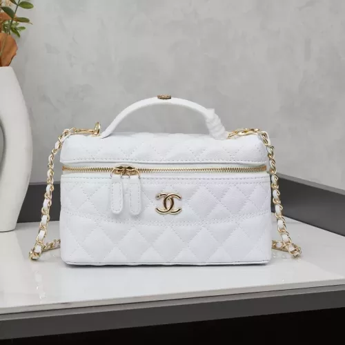 Chanel AAA Quality Messenger Bags For Women #1320786
