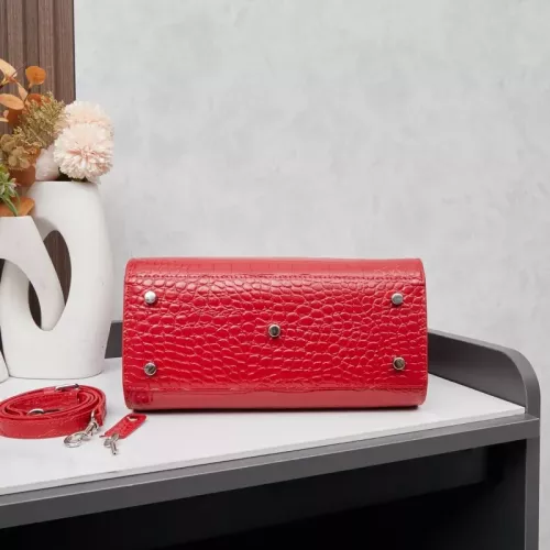 Cheap Yves Saint Laurent AAA Quality Handbags For Women #1320852 Replica Wholesale [$118.00 USD] [ITEM#1320852] on Replica Yves Saint Laurent AAA Quality Handbags