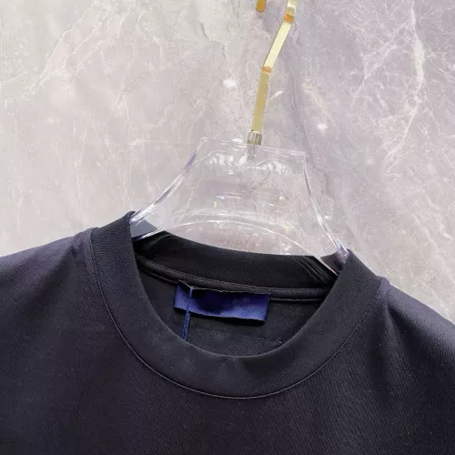 Cheap Louis Vuitton LV T-Shirts Short Sleeved For Unisex #1320918 Replica Wholesale [$25.00 USD] [ITEM#1320918] on Replica Louis Vuitton LV T-Shirts