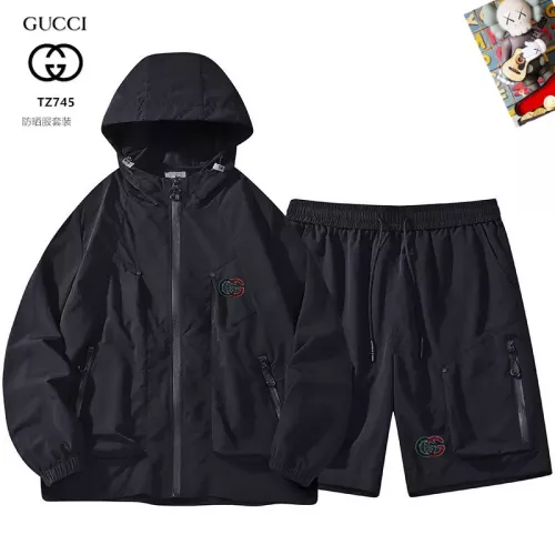 Gucci Tracksuits Long Sleeved For Men #1321175